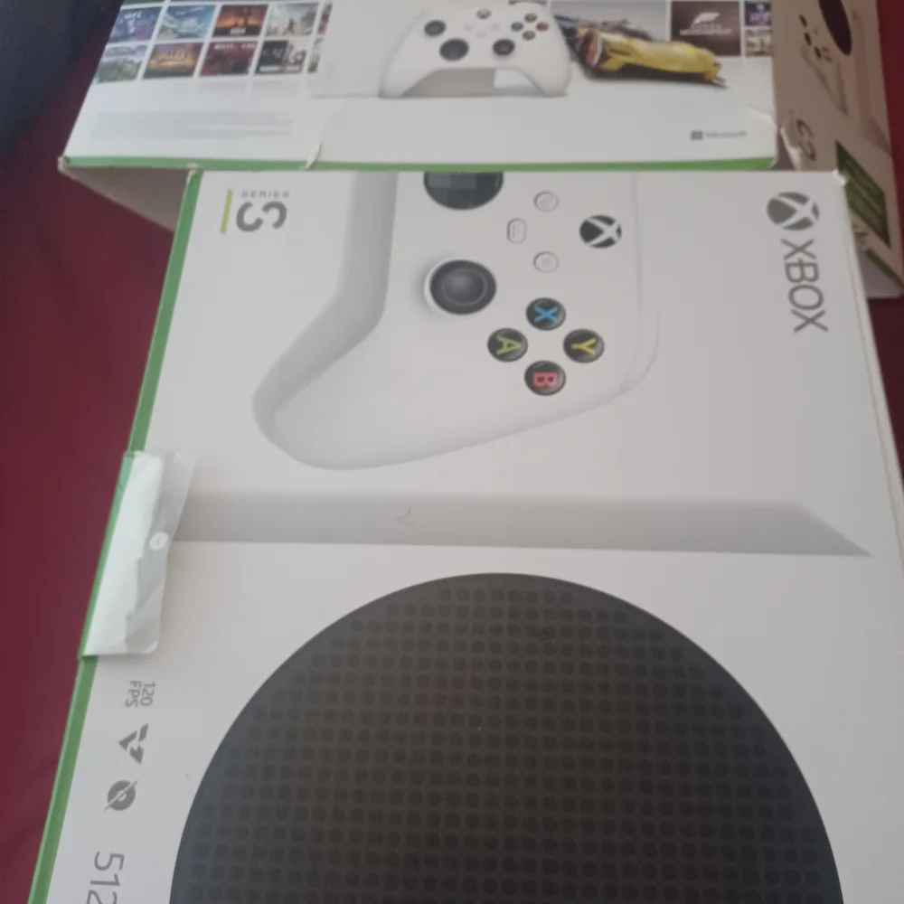 Marble Pattern Gaming Console